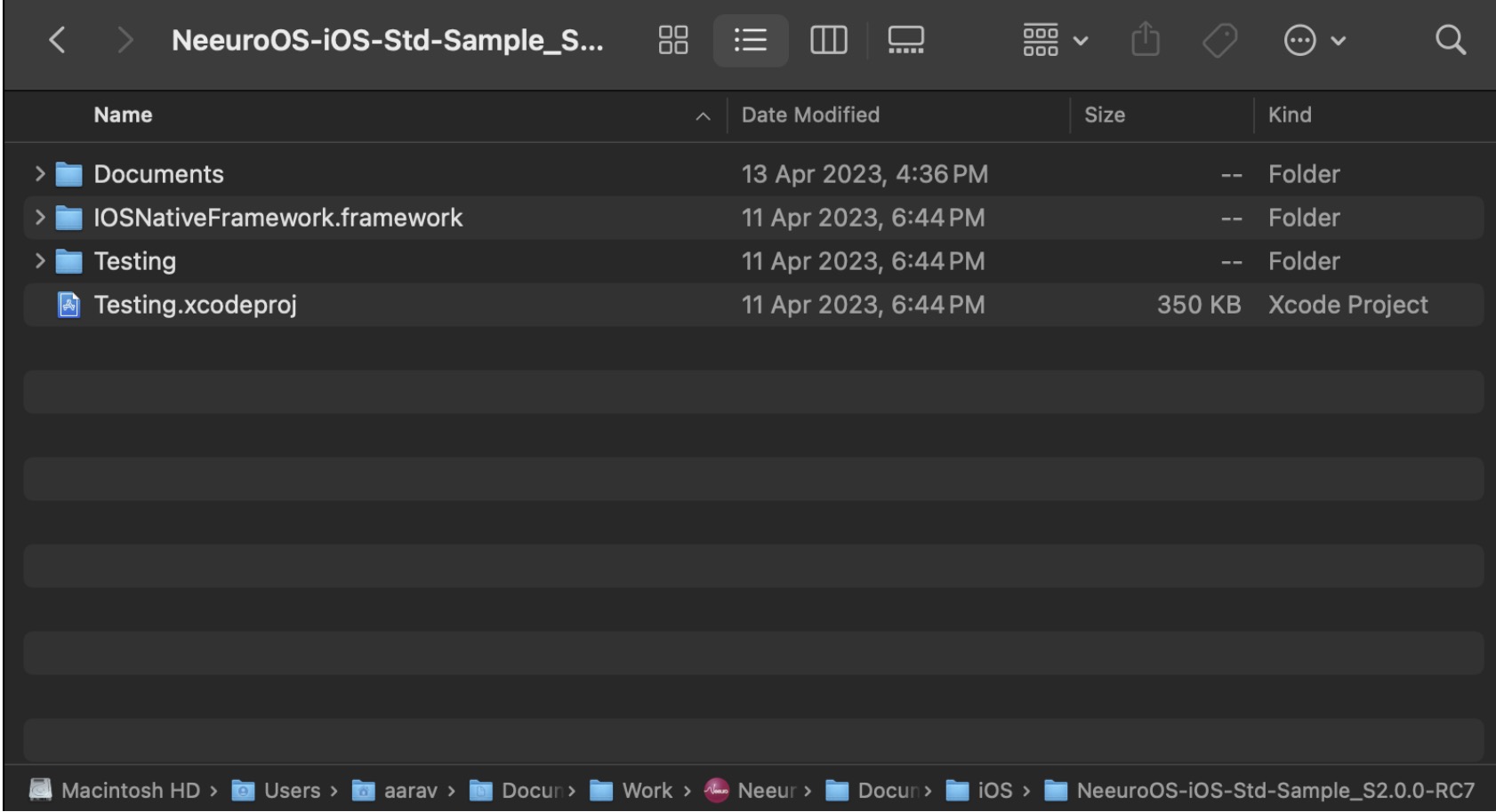 Image of the SDK folder with all the files inside: Texting.xcodeproj, and Documents, IOSNativeFramework.framework and Testing folders